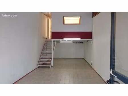 local commercial cormontreuil