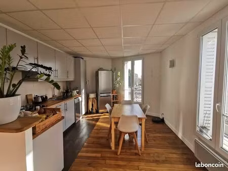 t4 de 74m² lumineux quartier village