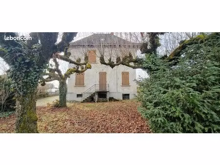 maison 7 pièces 169 m²