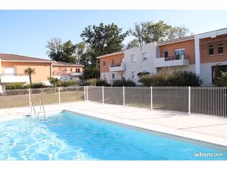 villa 4 pièces 80 m²