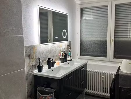 appartement chenove à 2 min du tram à pied