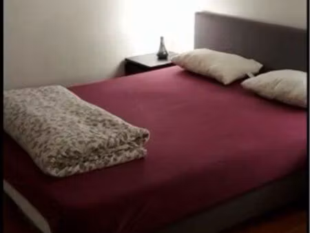 t2 en duplex sous location