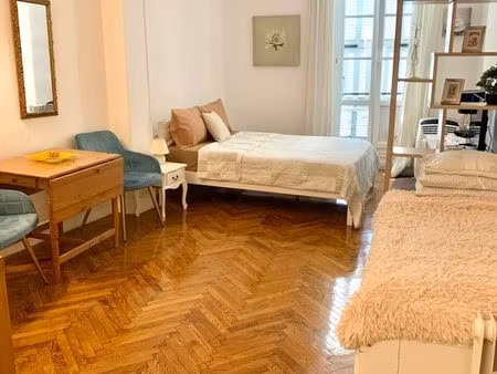 studio à louer. étudiants. nice