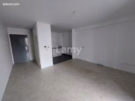 appartement 3 pièces 56 m²