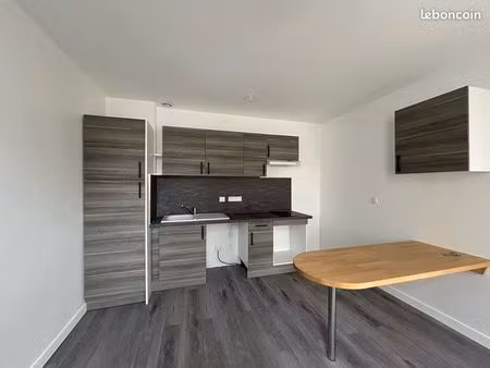 studio non meublé neuf