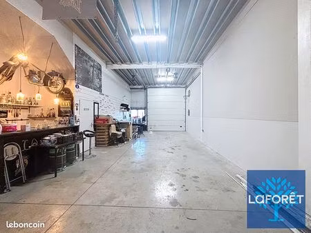 bureaux 190 m² egly