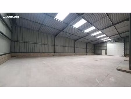 local d’activité  entrepôt 230m²