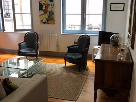 location t2 plein centre bayonne