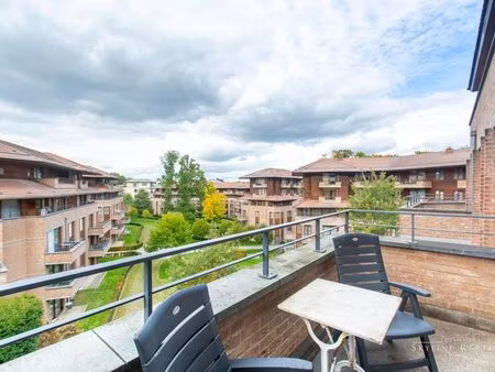 appartement à louer à auderghem € 1.250 (ljpn0) - skyline renting services | zimmo