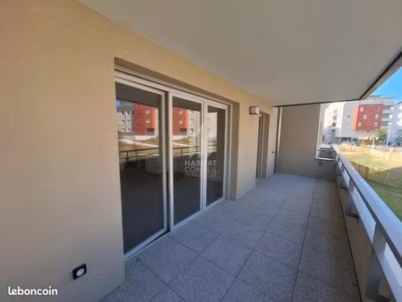 appartement 3 pièces 65 m²