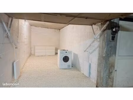 grand box / parking 14 m2