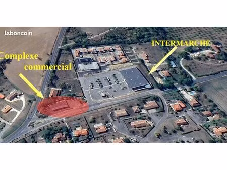 local commercial à louer