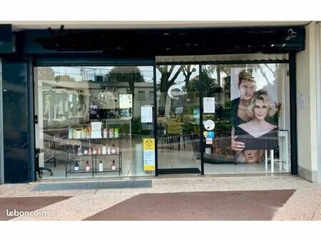 murs local commercial 53m2