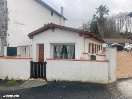 location pavillon meublé