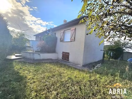 maison 7 pièces 140 m²