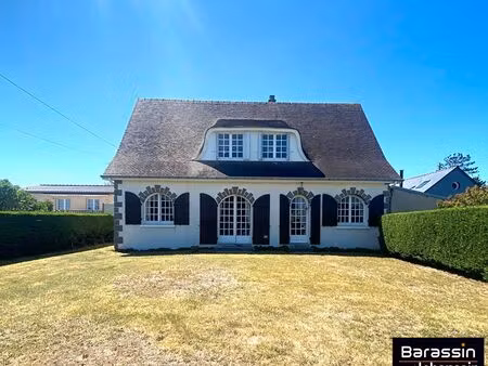 maison 8 pièces 135 m²