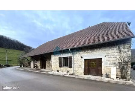 maison 5 pièces 115 m²