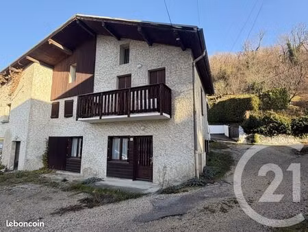 appartement 3 pièces 58 m²