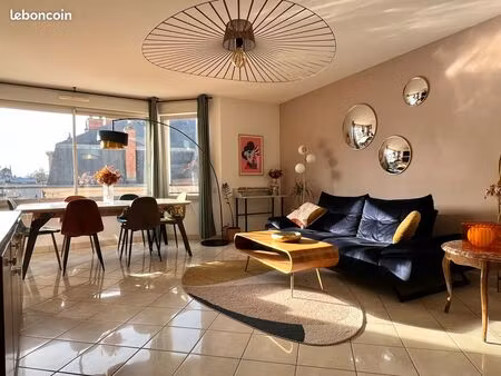 appartement 3 pièces 77m2 - garage fermé - centre ville