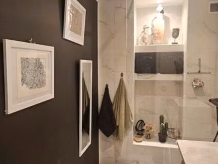 particulier joli 3 pièces frange verte