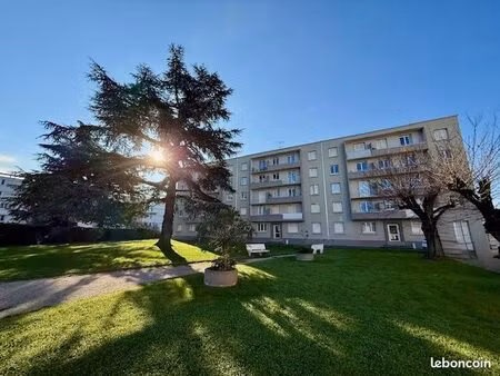 appartement 3 pièces 56 m²