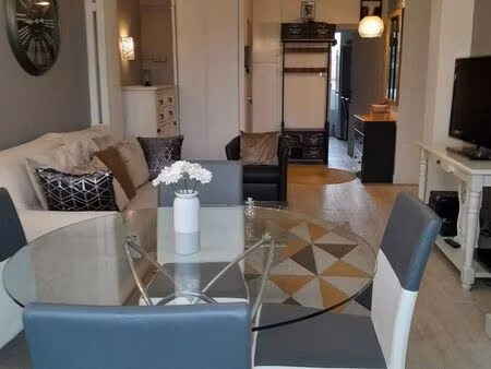 bel appartement à châteauvert