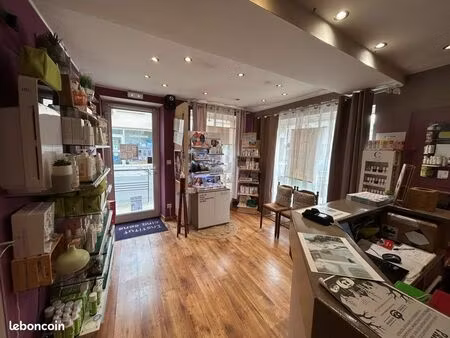 local commercial institut de beauté cellettes