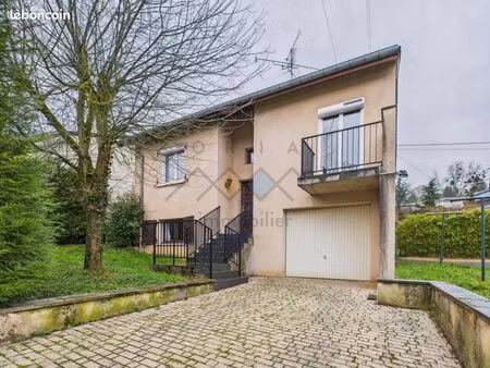 maison 7 pièces 121 m²