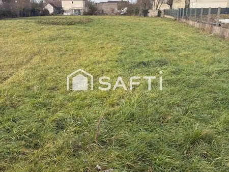 terrain 1400 m² bourges