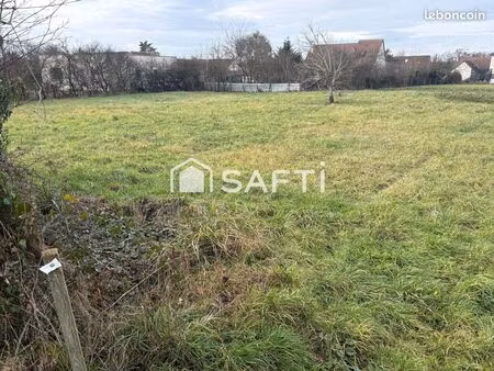 terrain 1001 m² bourges