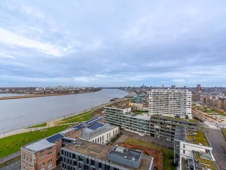 appartement à louer à antwerpen € 1.600 (ljqrq) - skyline renting services | zimmo