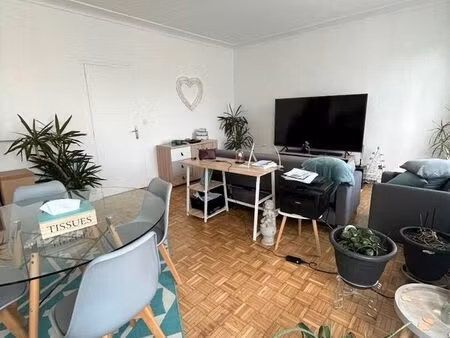 appartement 3 pièces 90 m²