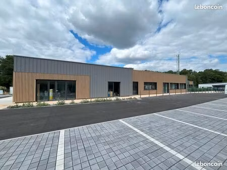 local commercial 75m2 idéalement placé
