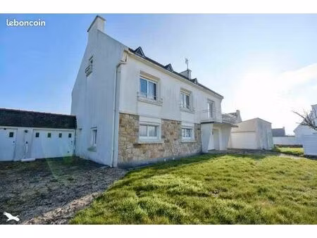 maison 8 pièces 179 m²