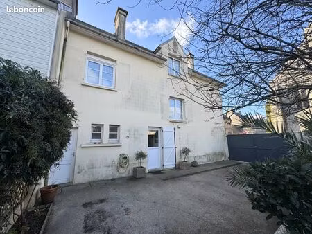 maison de ville 5 pièces 106 m²