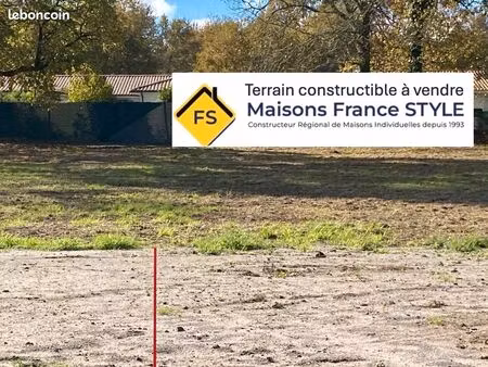 terrain 640 m² saint magne