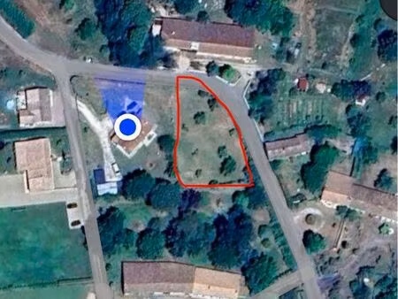 terrain constructible de 1159 m²