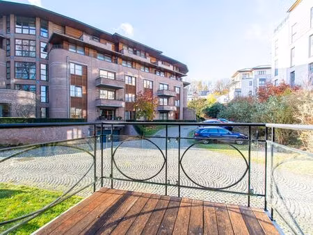 appartement à louer à auderghem € 1.500 (ljpn1) - skyline renting services | zimmo