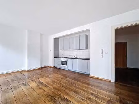 appartement 1 chambre dans le centre de huy