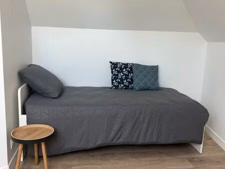 chambre à louer avec douche et wc individuel