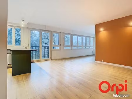 appartement 3 pièces 78 m²