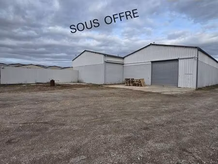 local 774 m² bourg-de-péage