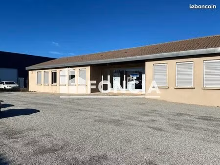 local commercial 74 m²