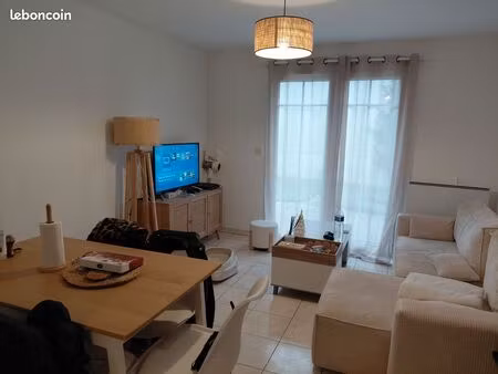 maison à louer à l année