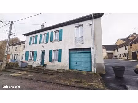 maison 6 pièces 200 m²
