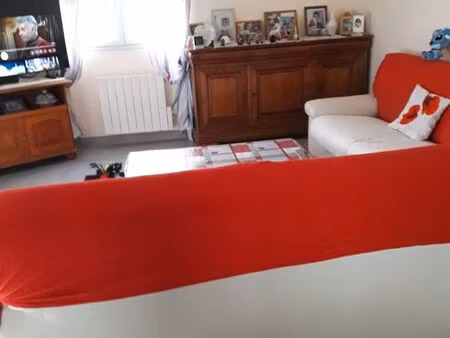 belle petite maison avec jardin et grand garage