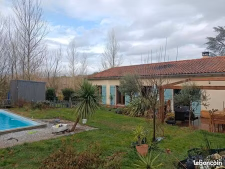 maison à st ferreol