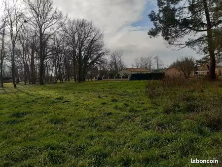 terrain 1 100 m² la brede