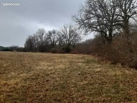 terrain 400 m² leognan