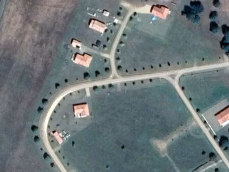 terrain 1 143 m² estigarde